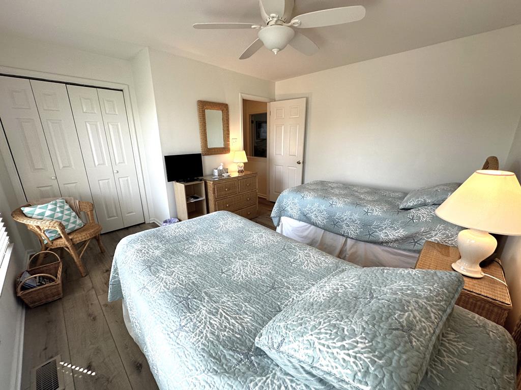 933 Columbia Avenue, Unit B3 - Columbia Gardens | Photo 23