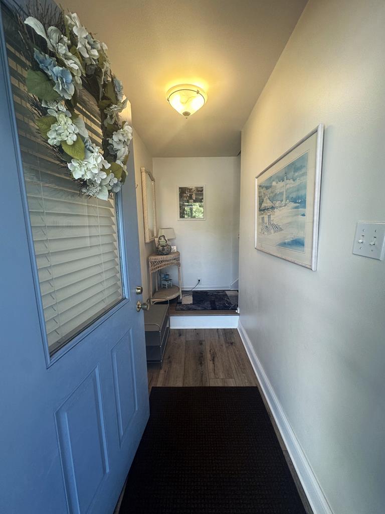 933 Columbia Avenue, Unit B3 - Columbia Gardens | Photo 5