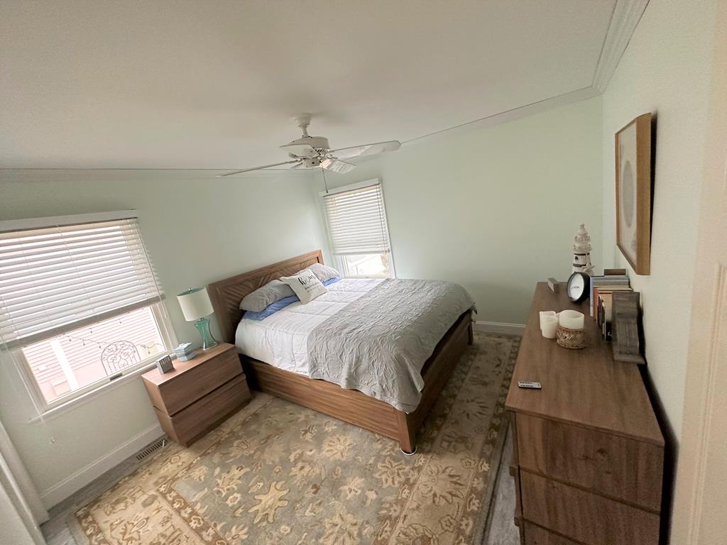 109 W Hobart Avenue, Beach Haven Crest (Bay Block)