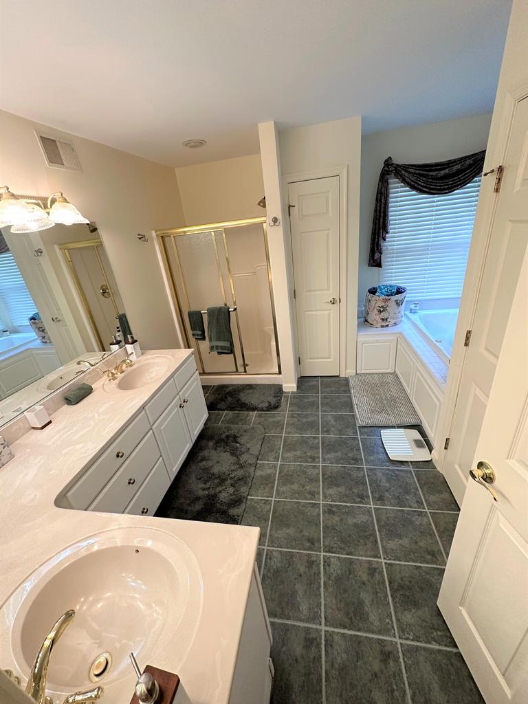 109 W Hobart Avenue, Beach Haven Crest (Bay Block)