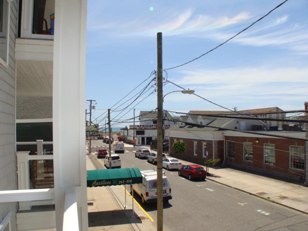 4215 Landis Avenue, Sea Isle City (Center)
