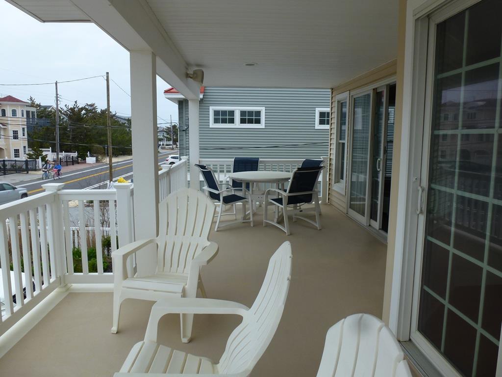 123 Vacation Lane, Stone Harbor (Center)