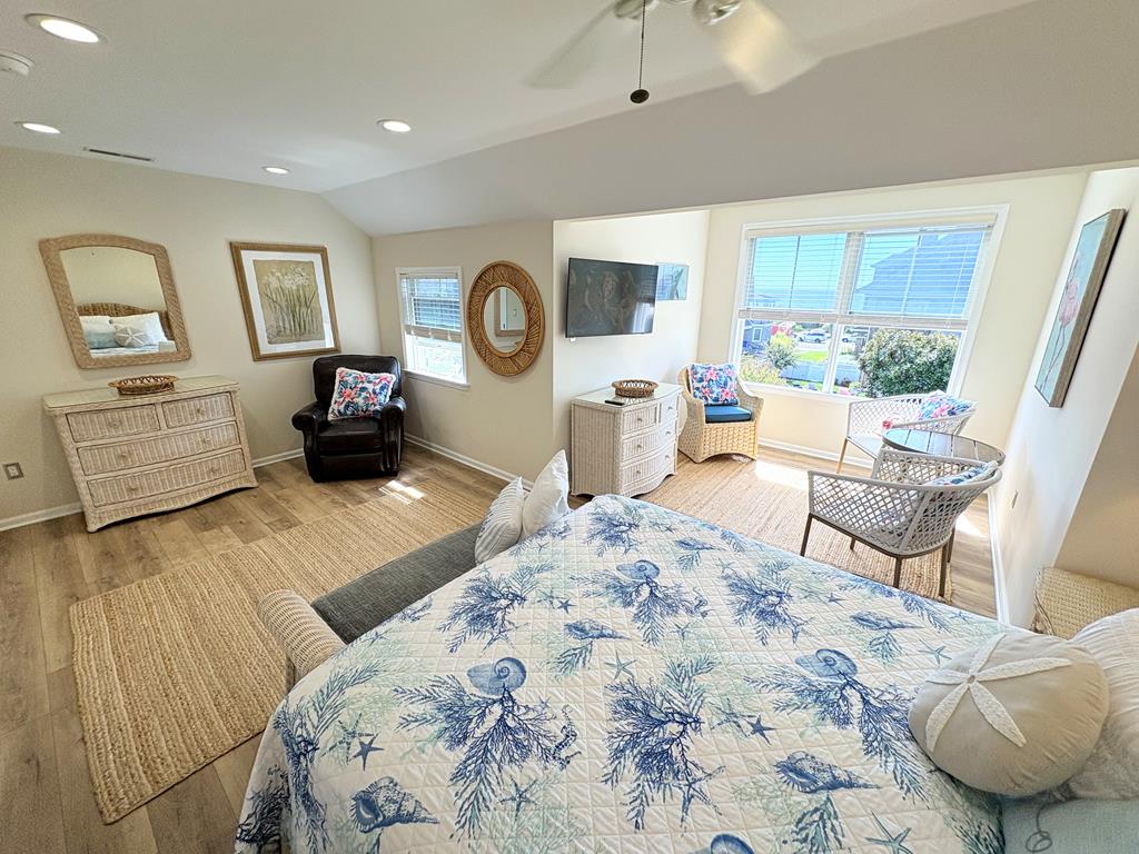 Water View Twin - One Block to Beach | Photo 28