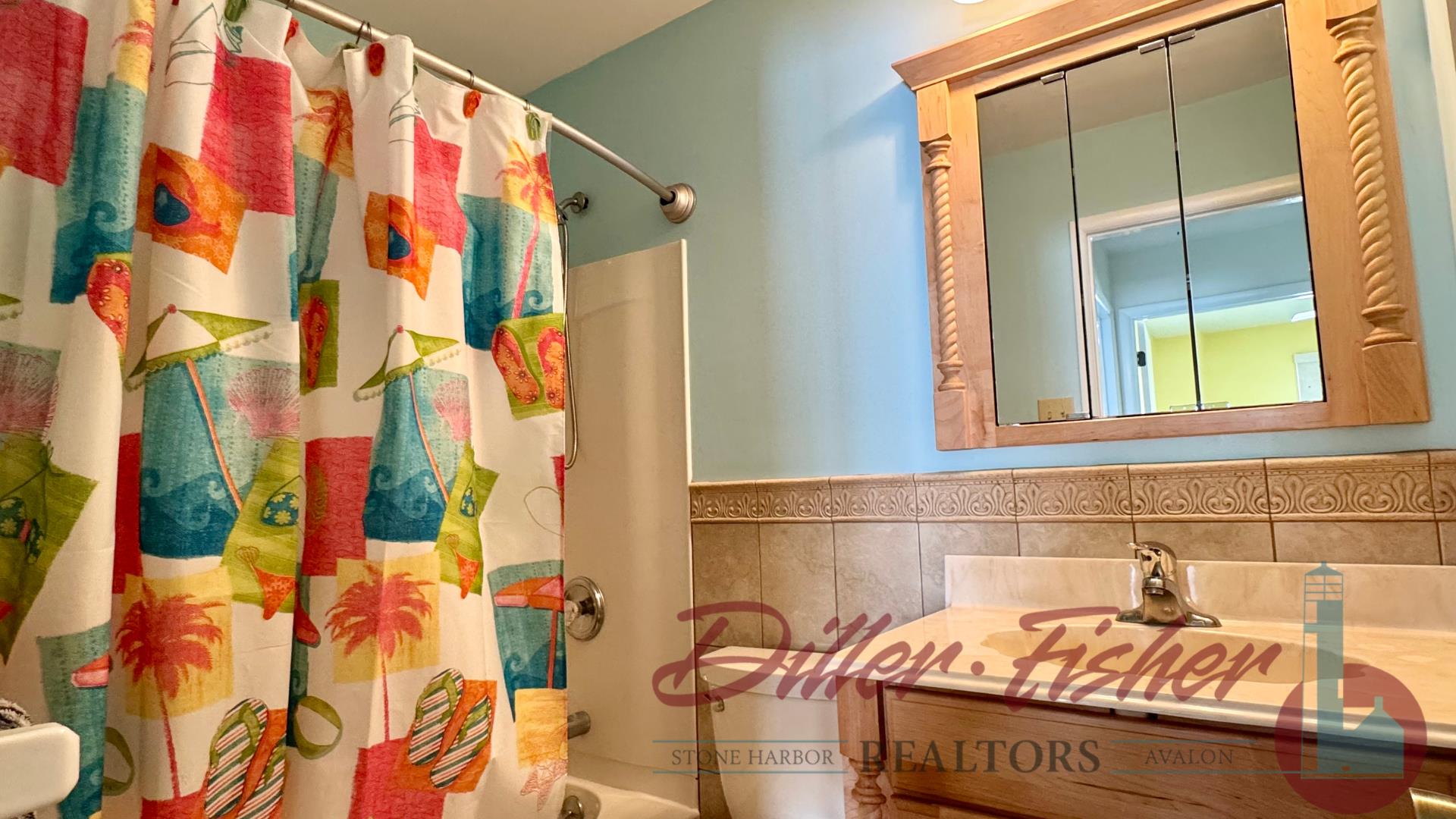 291 80th Street, Avalon (Center)