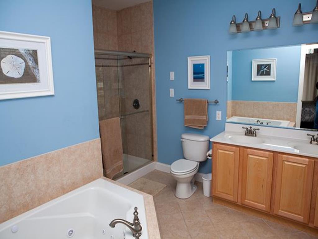 8330 Second Avenue, Stone Harbor (2 Blocks to Beach)