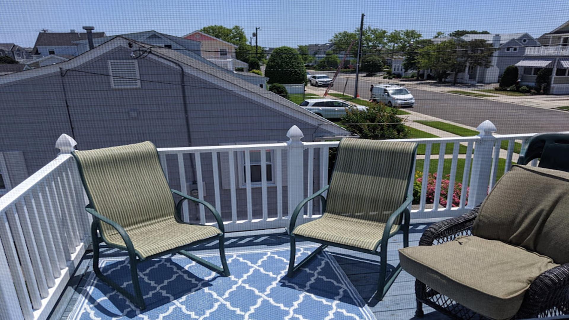 218 102nd Street, Stone Harbor (Center)