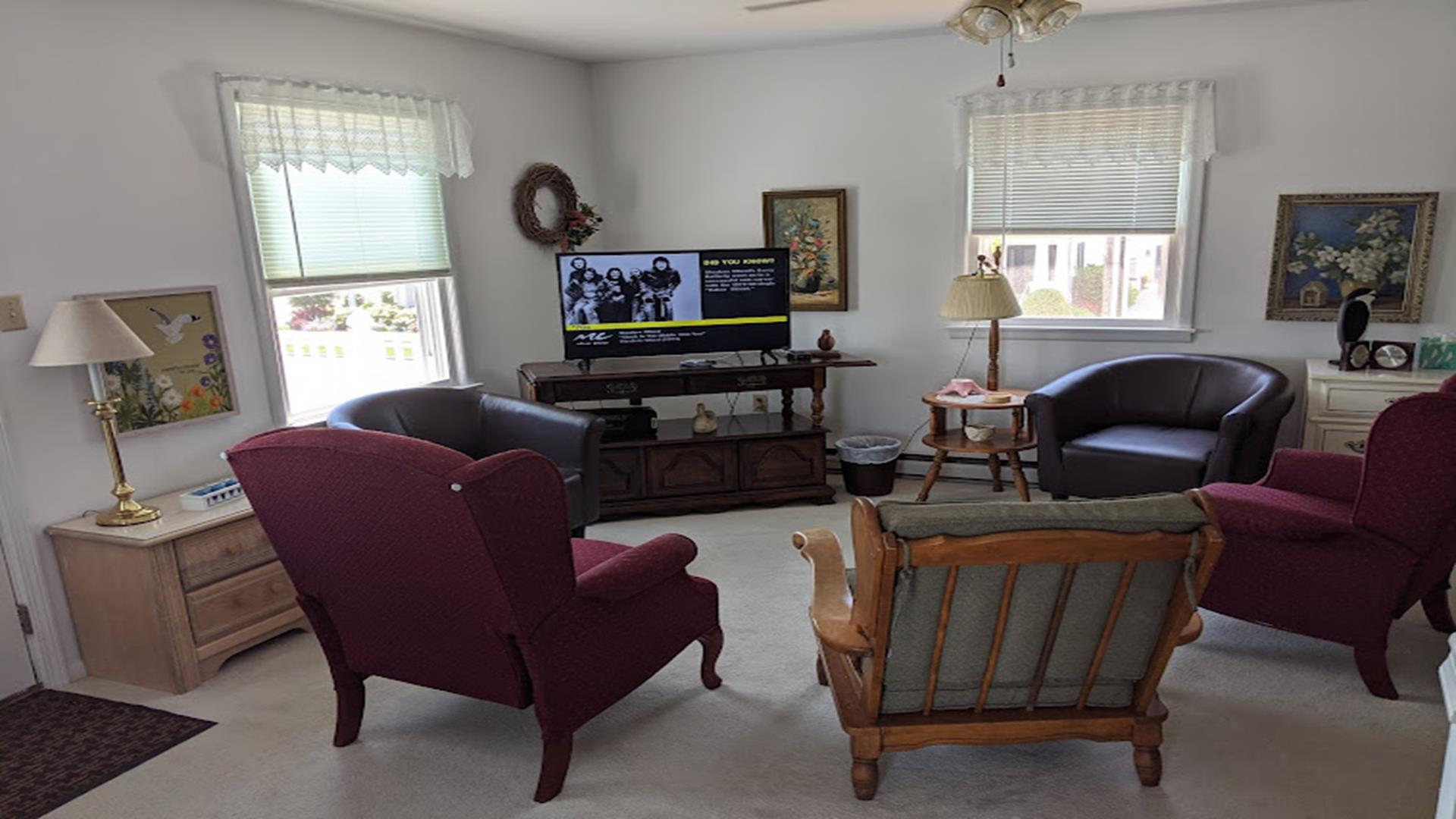 218 102nd Street, Stone Harbor (Center)