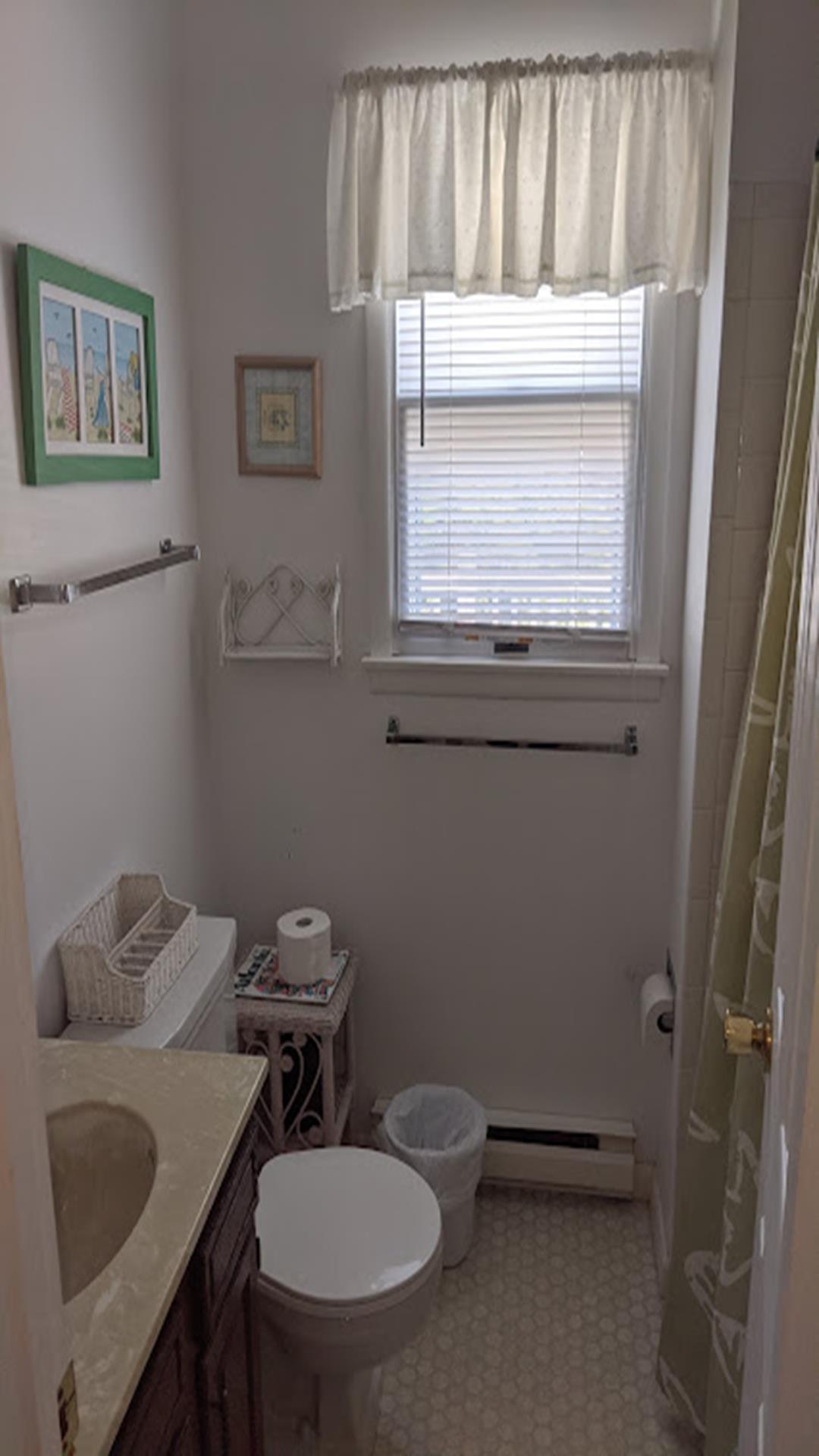 218 102nd Street, Stone Harbor (Center)