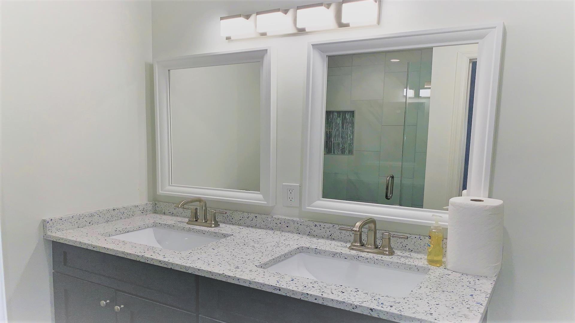 236 91st Street, Stone Harbor (Center)