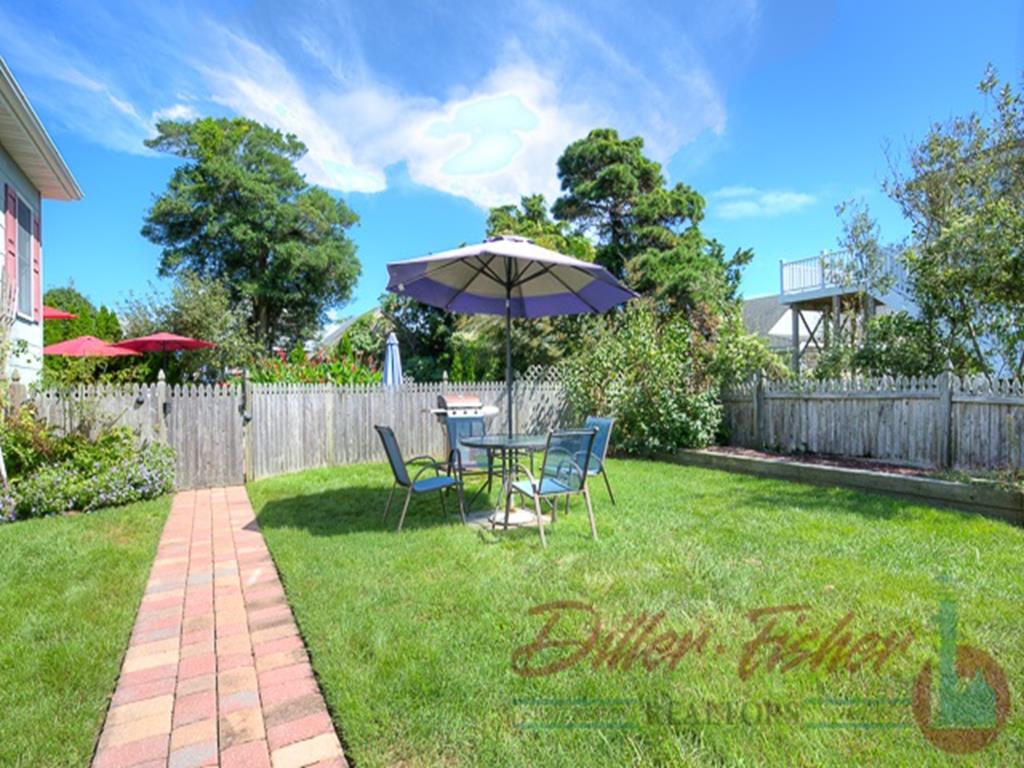 236 91st Street, Stone Harbor (Center)