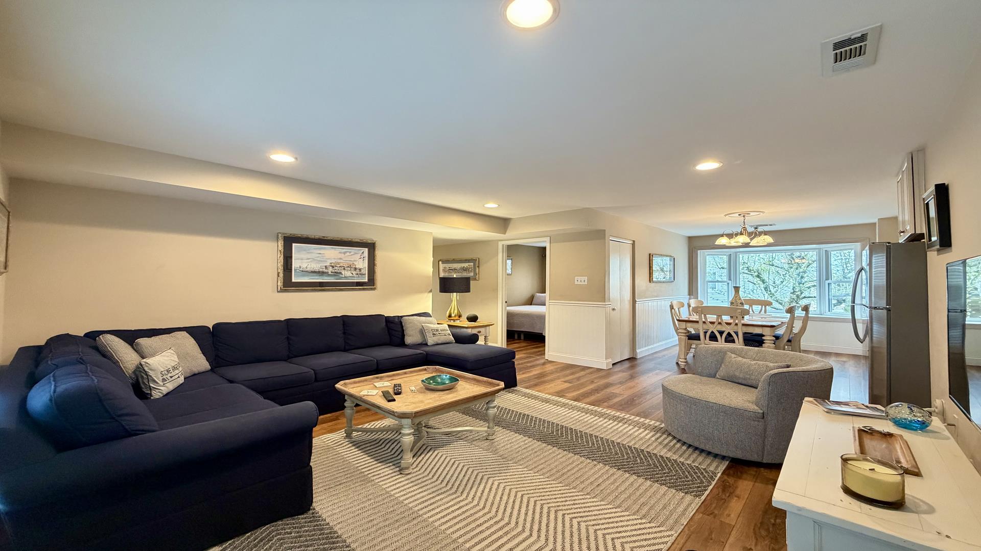 150 96th Street, Stone Harbor (Center)