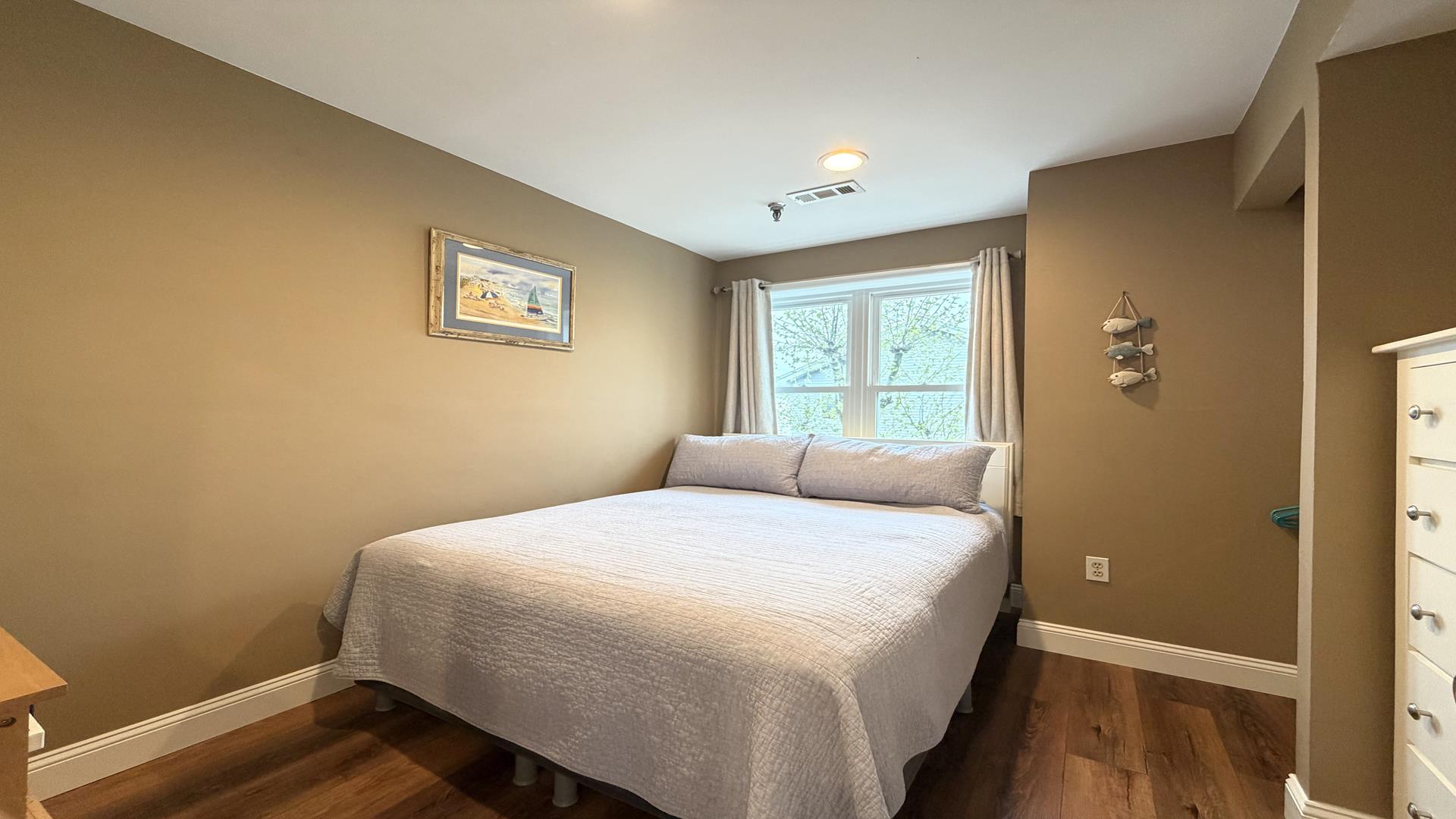 150 96th Street, Stone Harbor (Center)