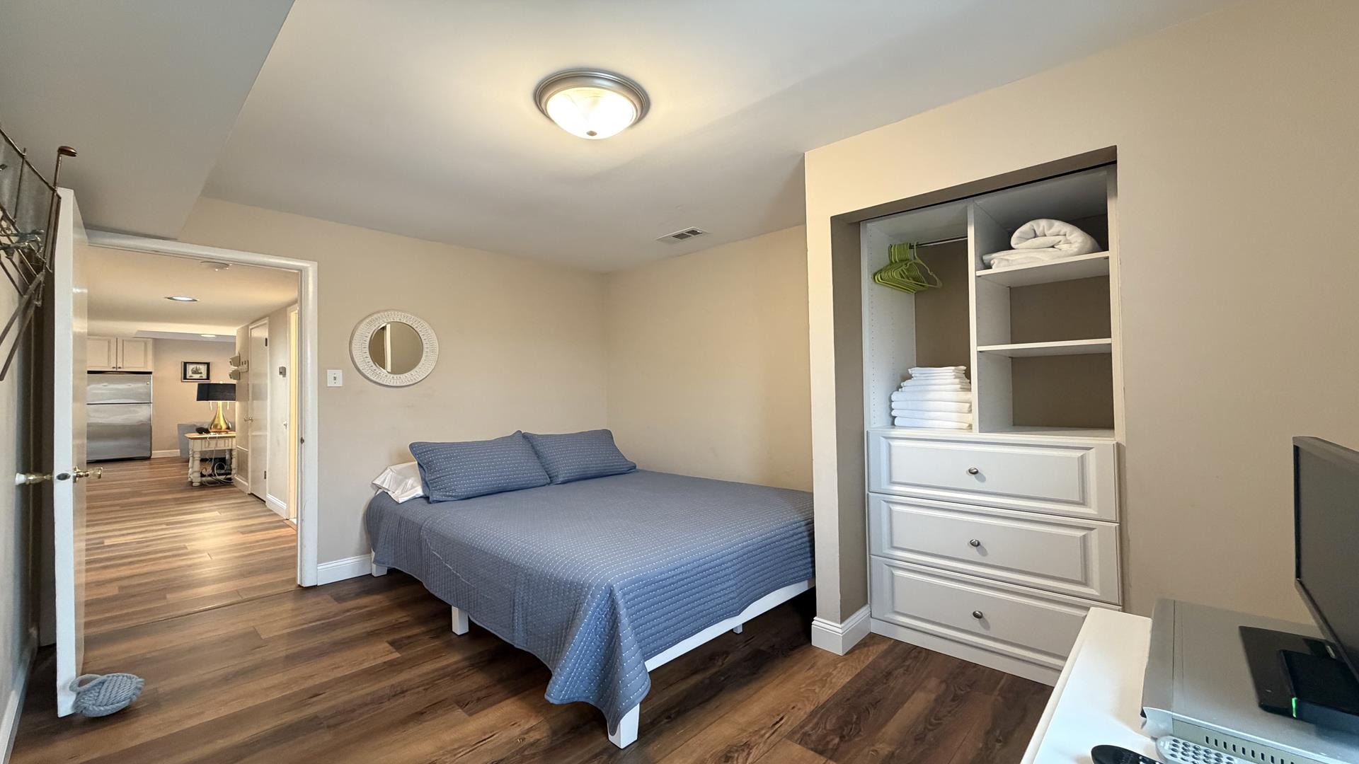 150 96th Street, Stone Harbor (Center)