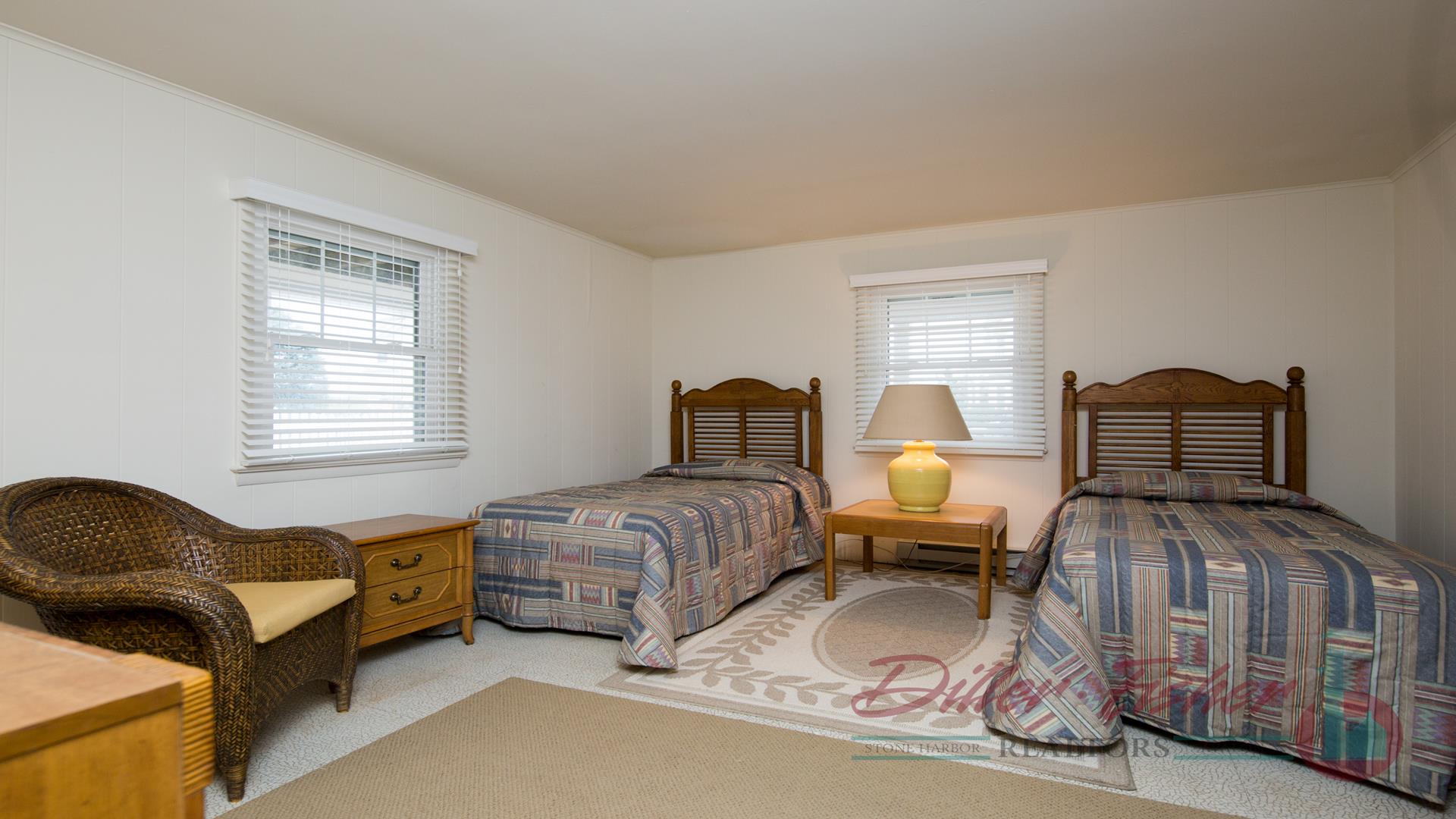 110 120th Street, Stone Harbor (Beach Block)