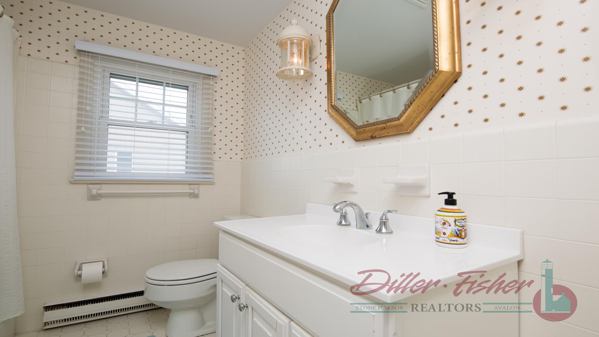 110 120th Street, Stone Harbor (Beach Block)