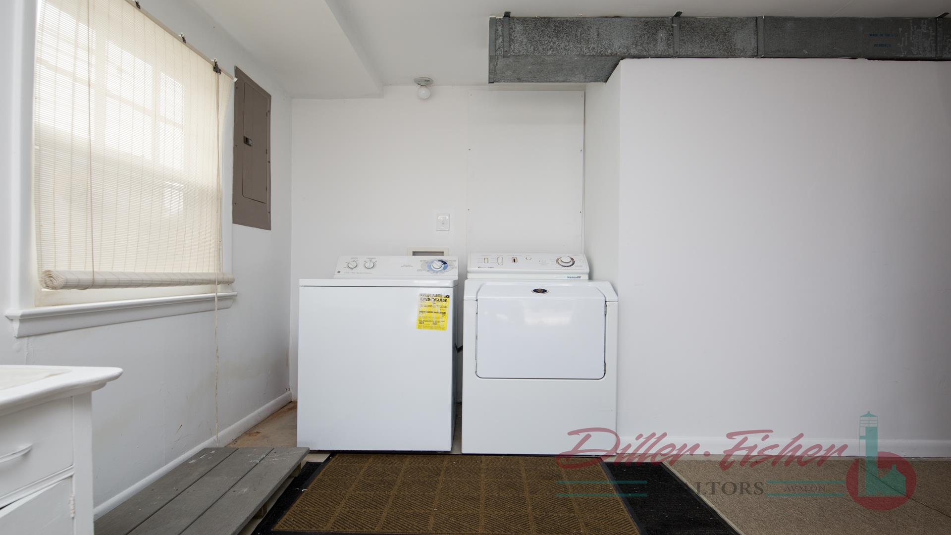 110 120th Street, Stone Harbor (Beach Block)