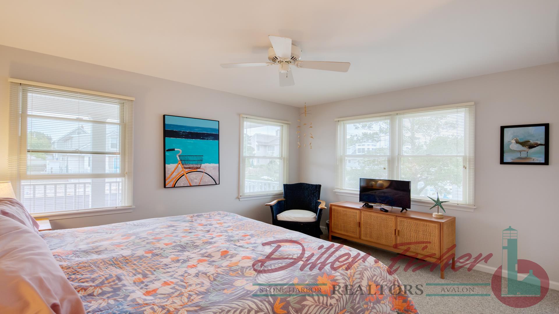 226 91st Street, Stone Harbor (Center)