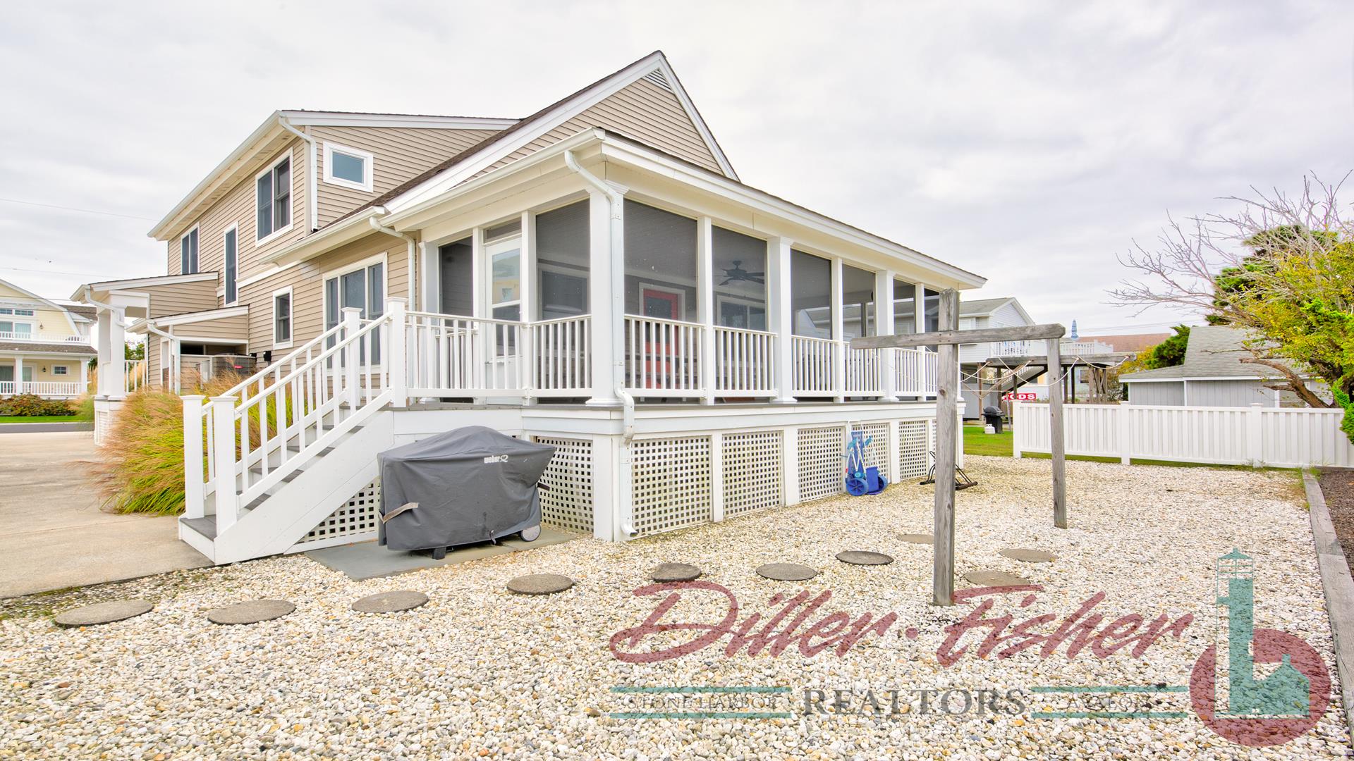226 91st Street, Stone Harbor (Center)