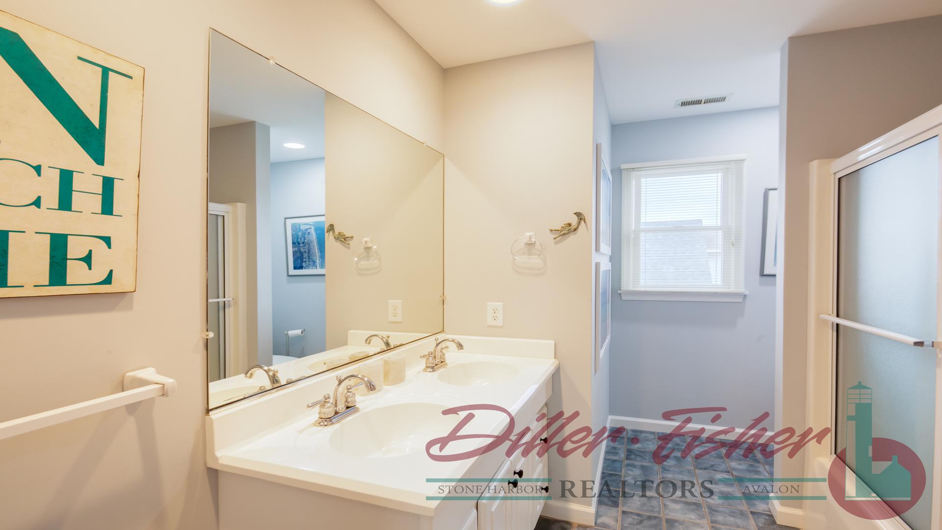 226 91st Street, Stone Harbor (Center)