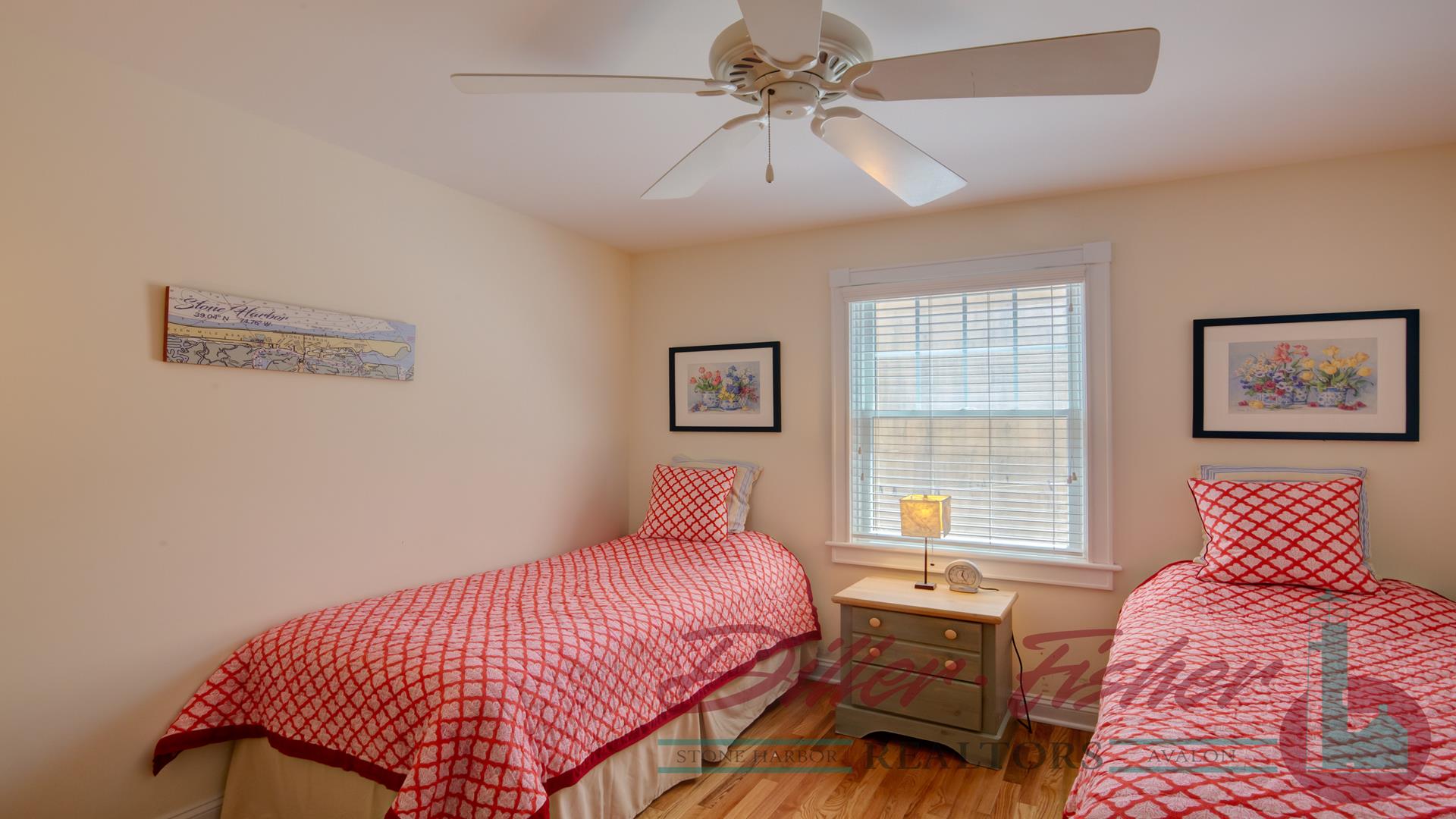205 94th Street, Stone Harbor (Mid-Island)