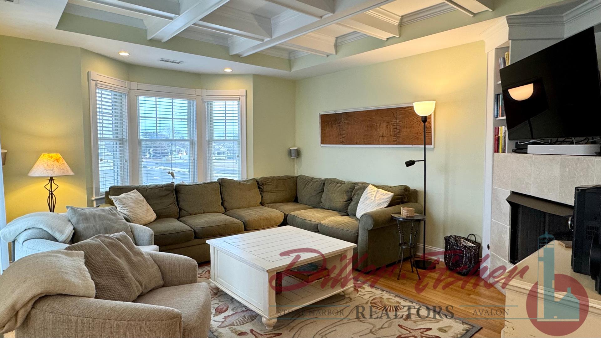 205 94th Street, Stone Harbor (Mid-Island)