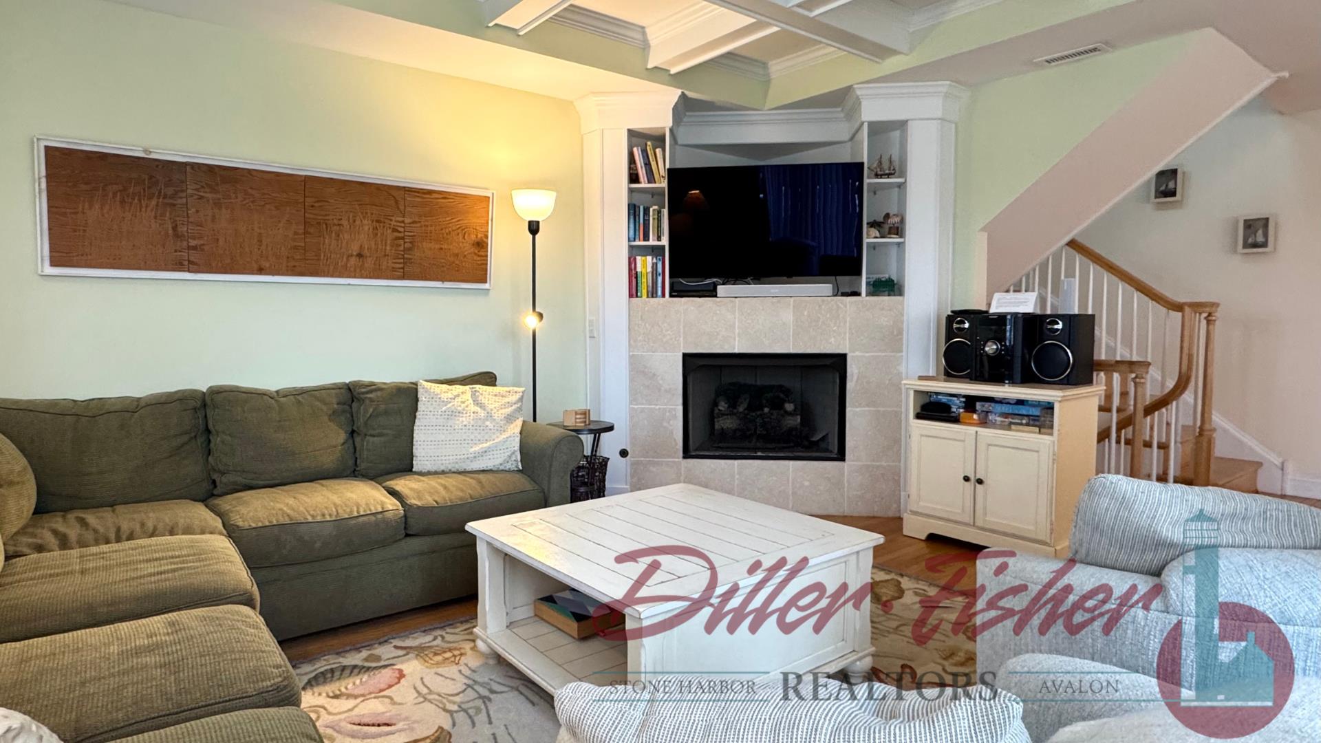 205 94th Street, Stone Harbor (Mid-Island)