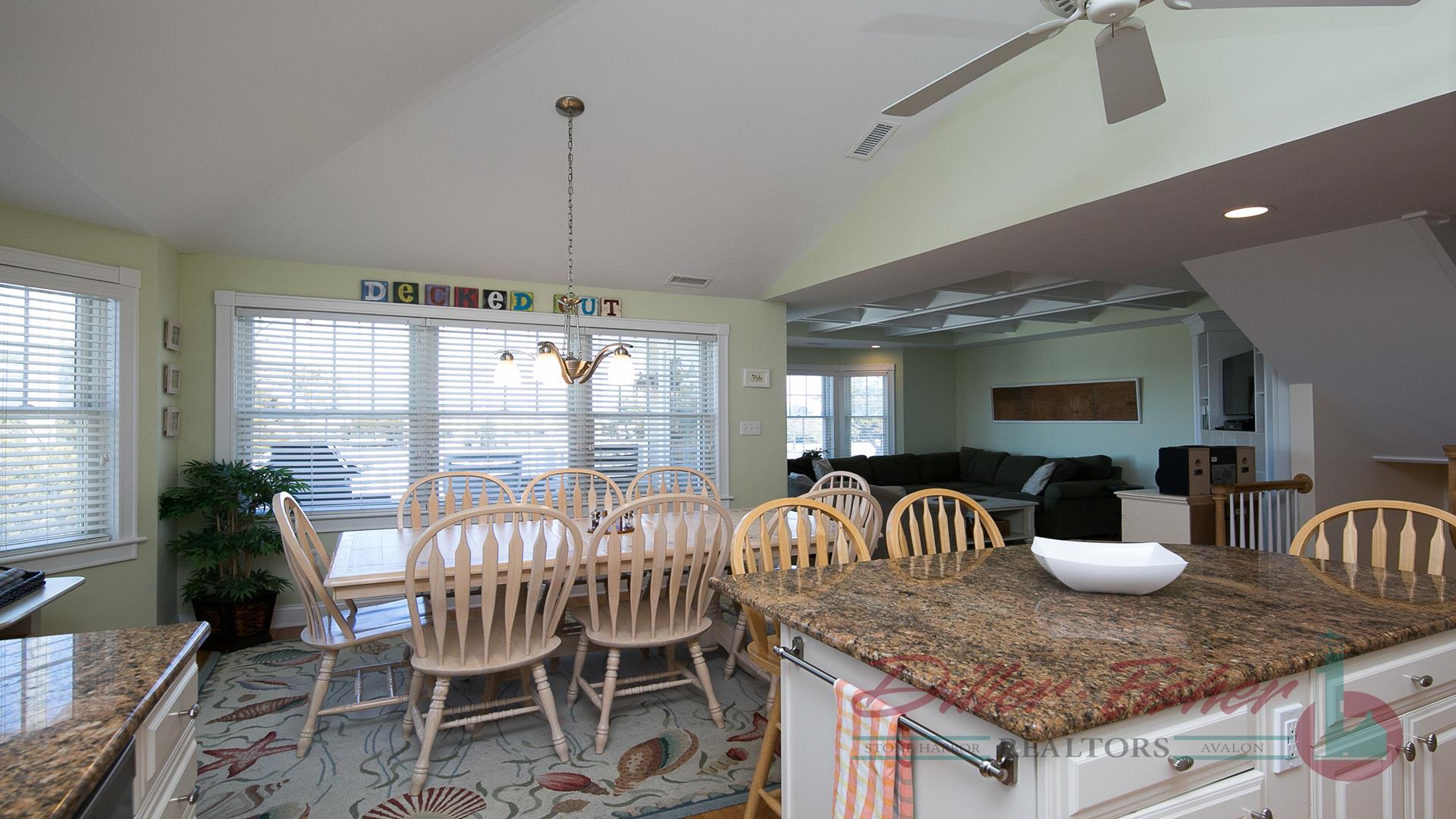 205 94th Street, Stone Harbor (Mid-Island)