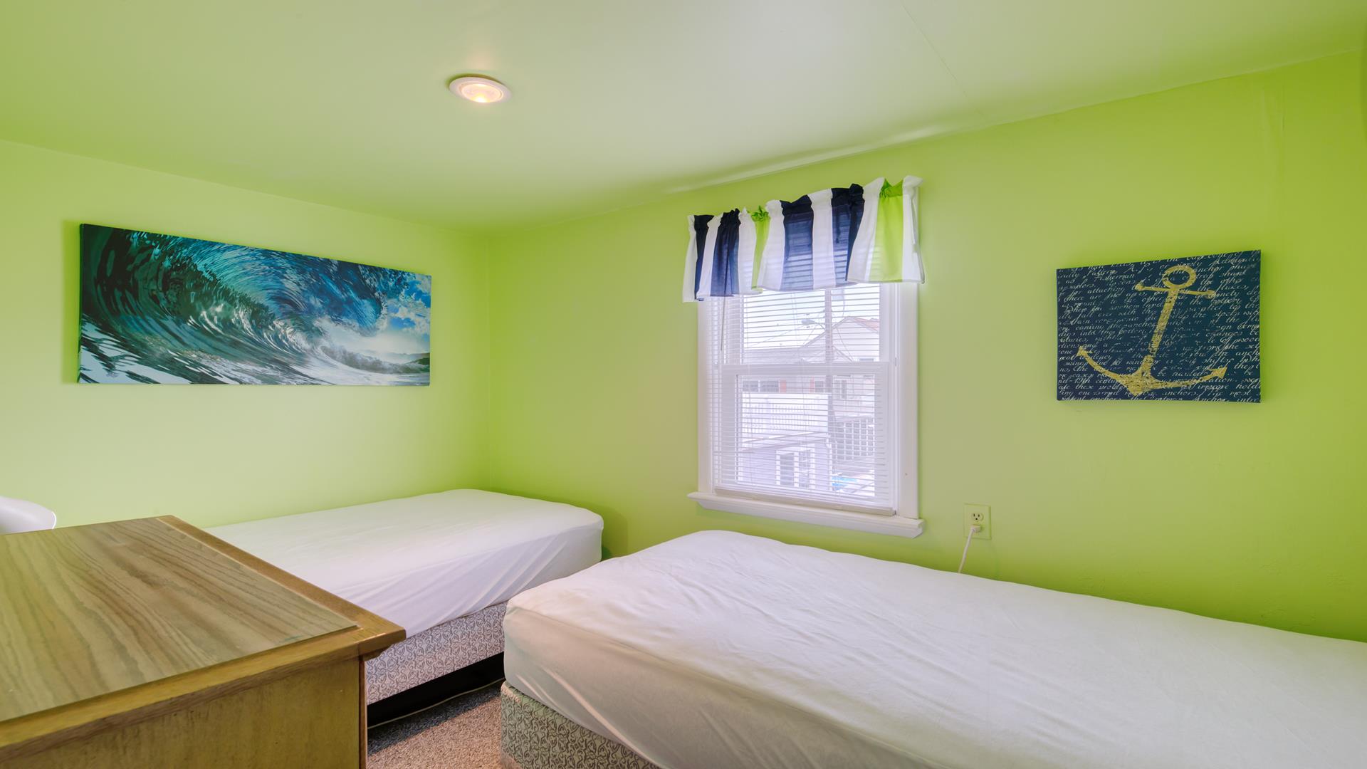 249 109th, Stone Harbor (Center)