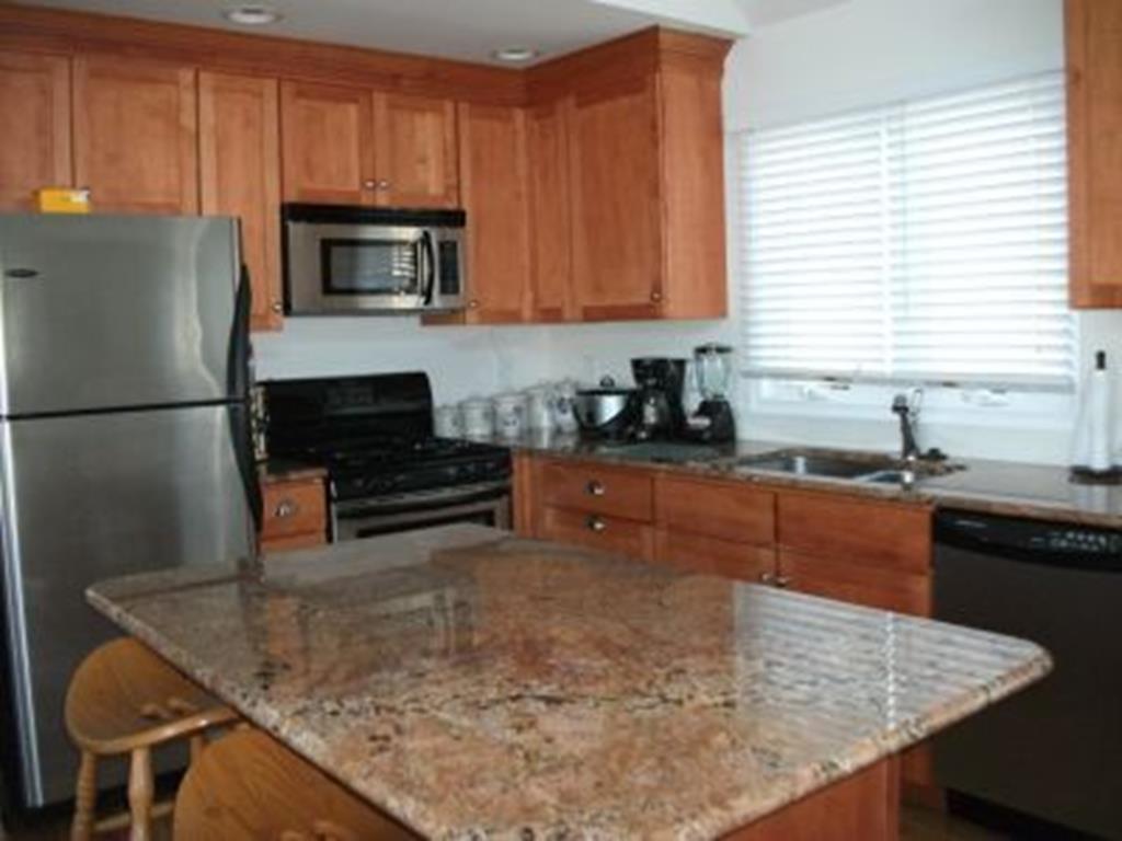 7601 Landis Avenue - Picture 