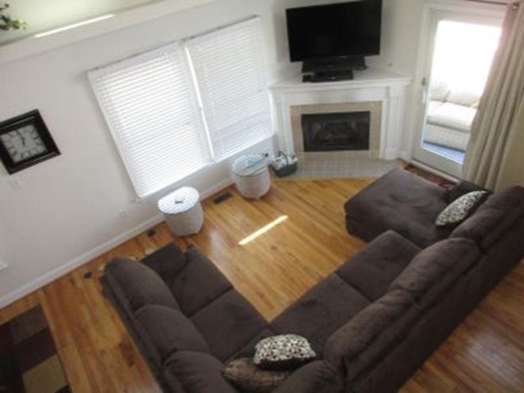 7601 Landis Avenue - Picture 