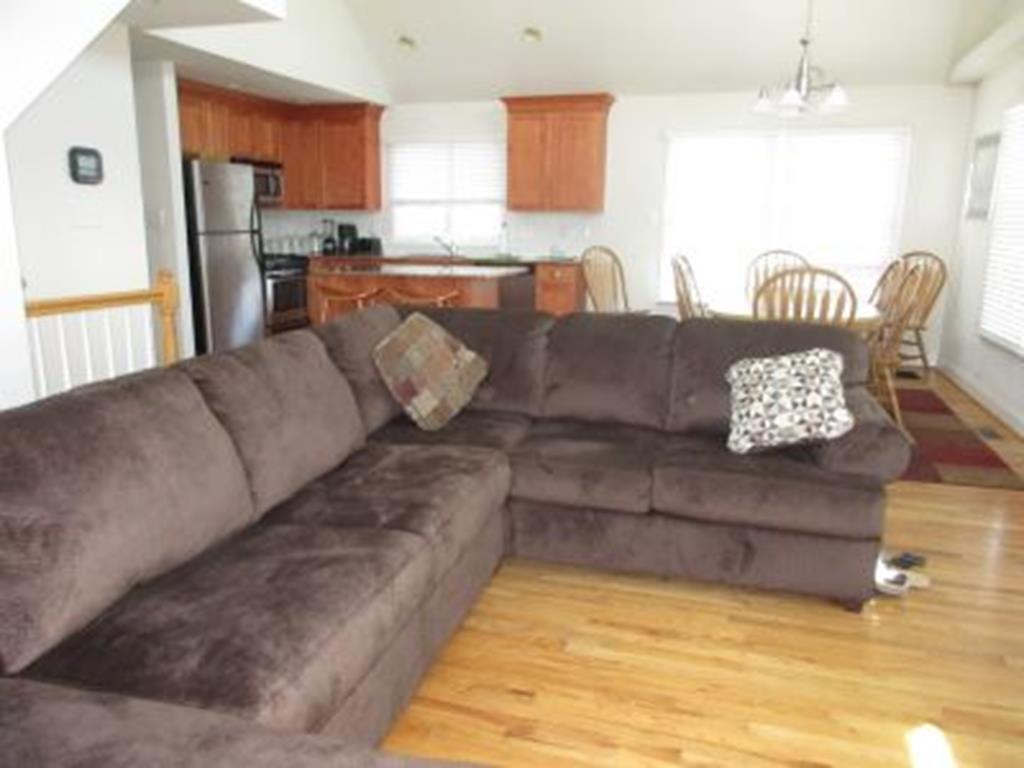 7601 Landis Avenue - Picture 