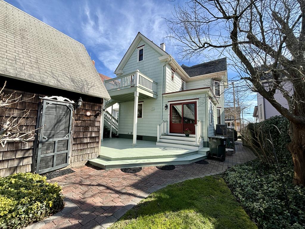 1023 Washington Street | Photo 20