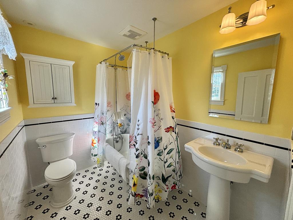 1023 Washington Street | Photo 21