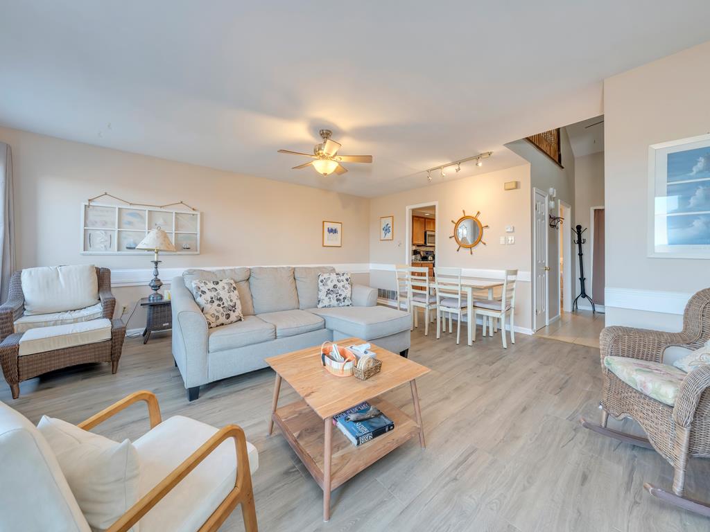 Sunsets of Bird Sanctuary - POOL! | Photo 13