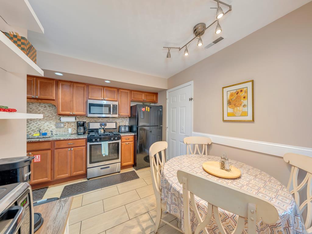 Sunsets of Bird Sanctuary - POOL! | Photo 16