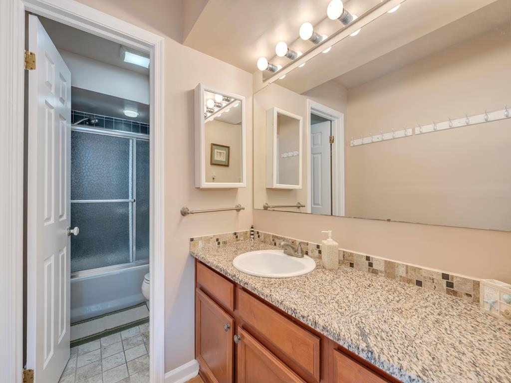 Sunsets of Bird Sanctuary - POOL! | Photo 25