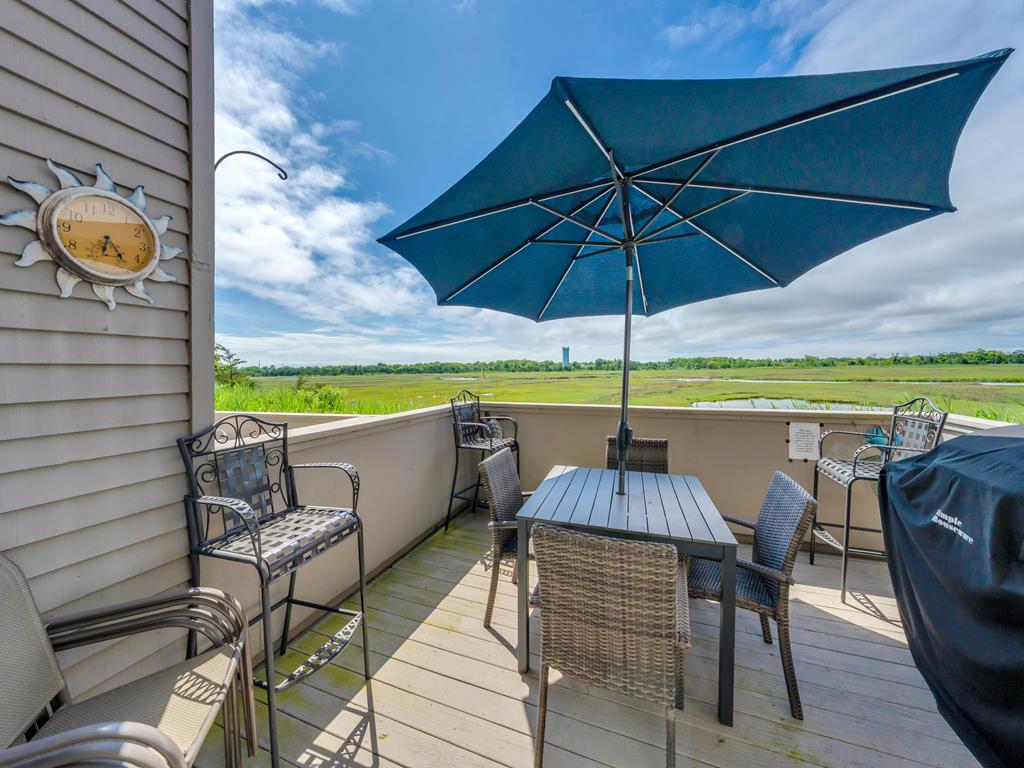 Sunsets of Bird Sanctuary - POOL! | Photo 29