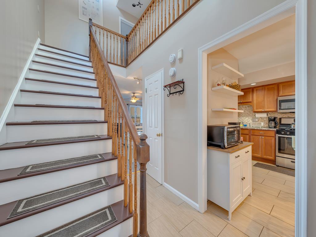 Sunsets of Bird Sanctuary - POOL! | Photo 6