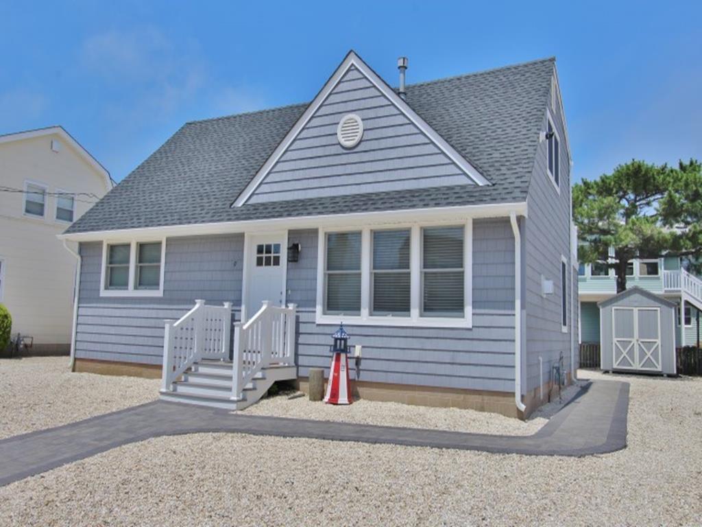 9 W. Ramapo Lane, The Dunes