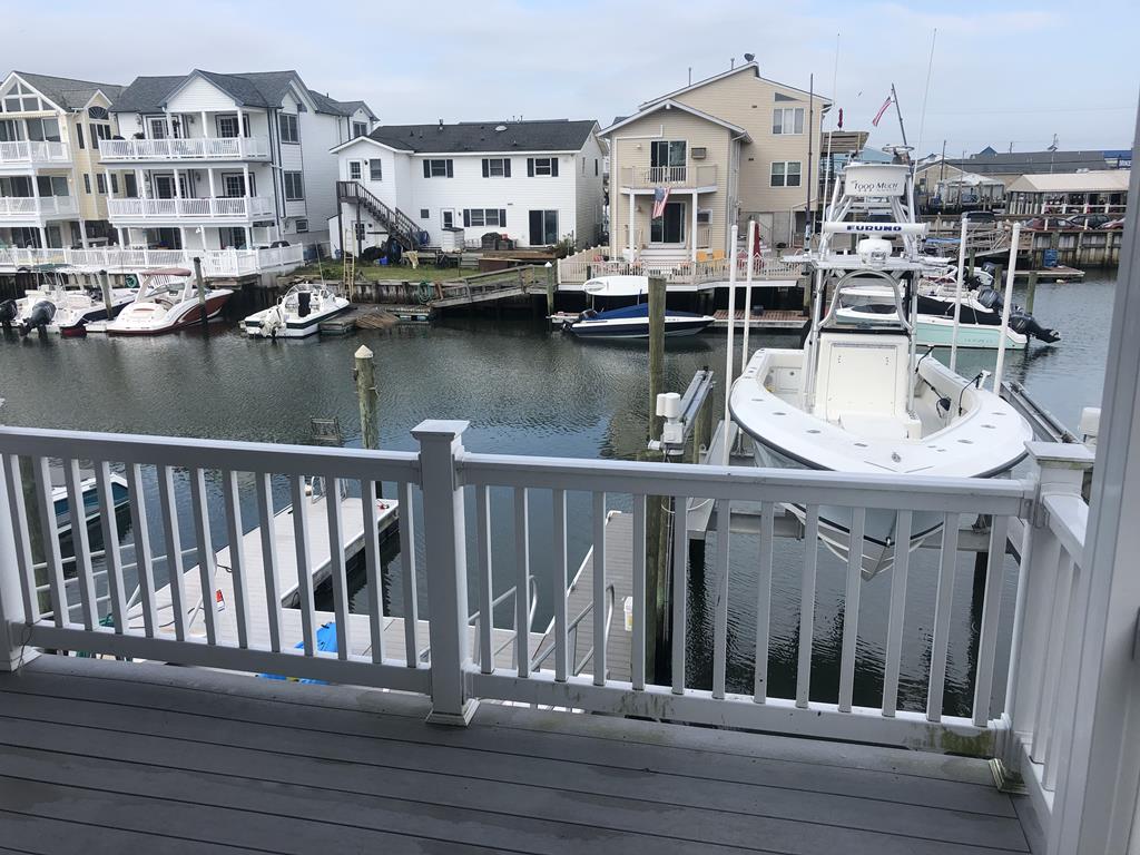 317 44th Place, Sea Isle City (Bay Front)