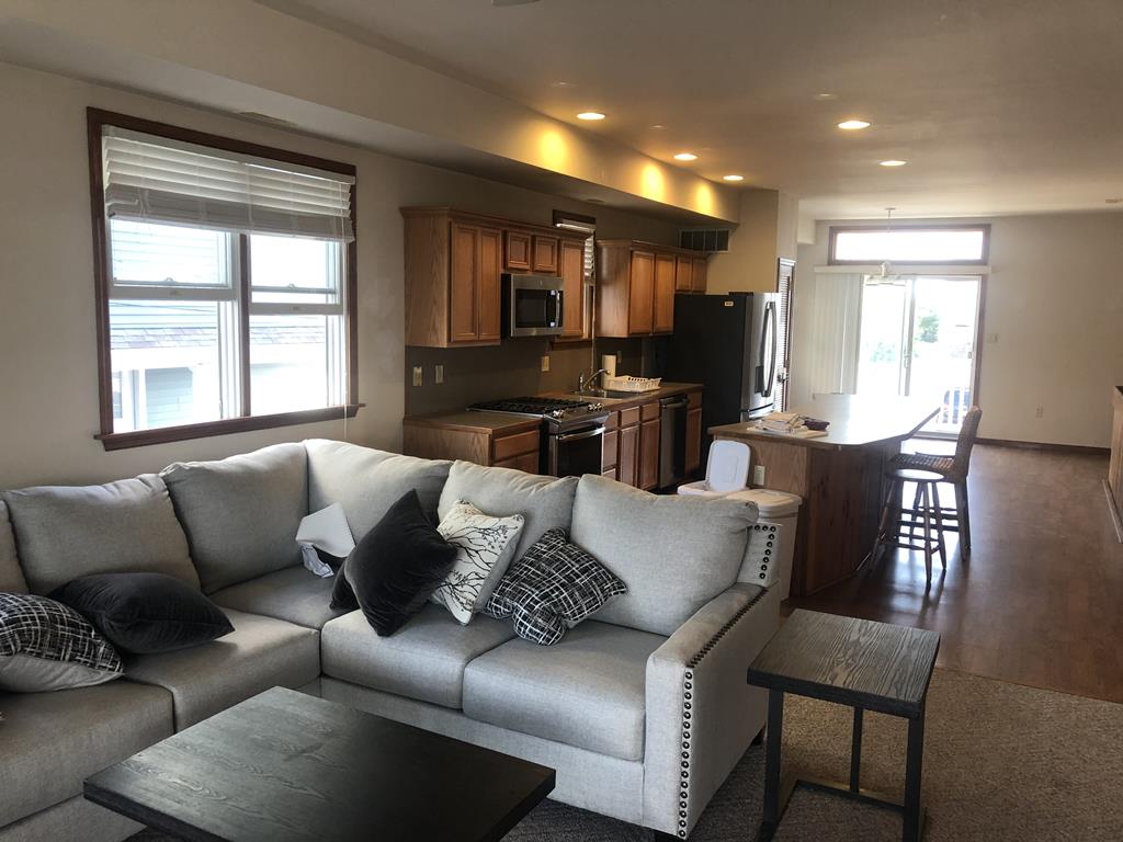 317 44th Place, Sea Isle City (Bay Front)