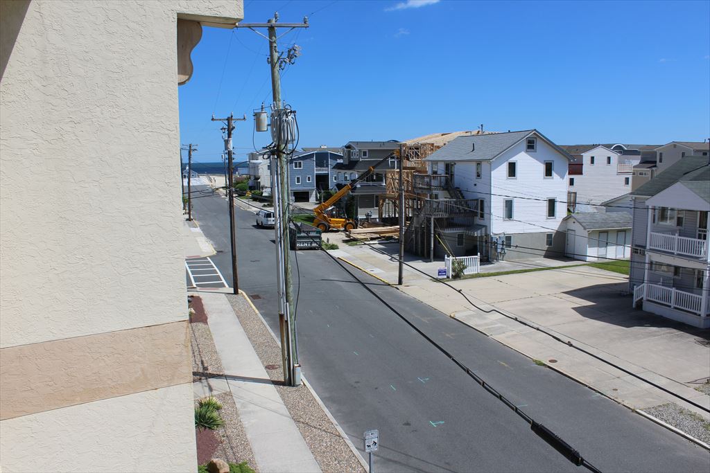 61 85th Street, Sea Isle City (Beach Block)