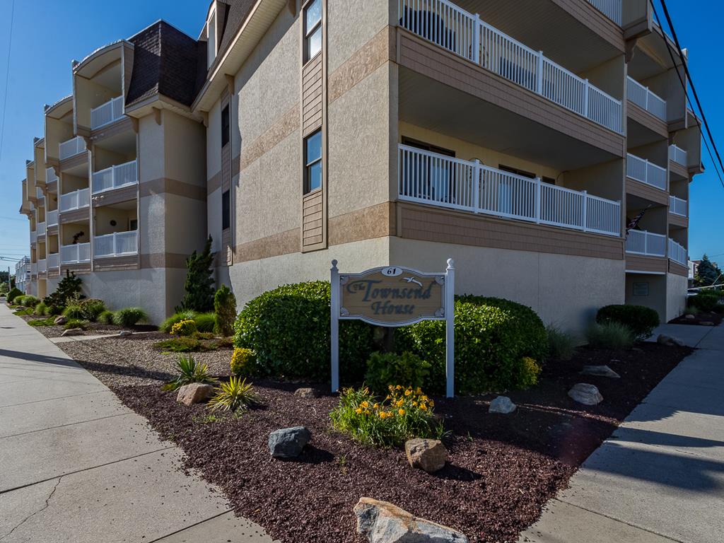 61 85th Street, Sea Isle City (Beach Block)