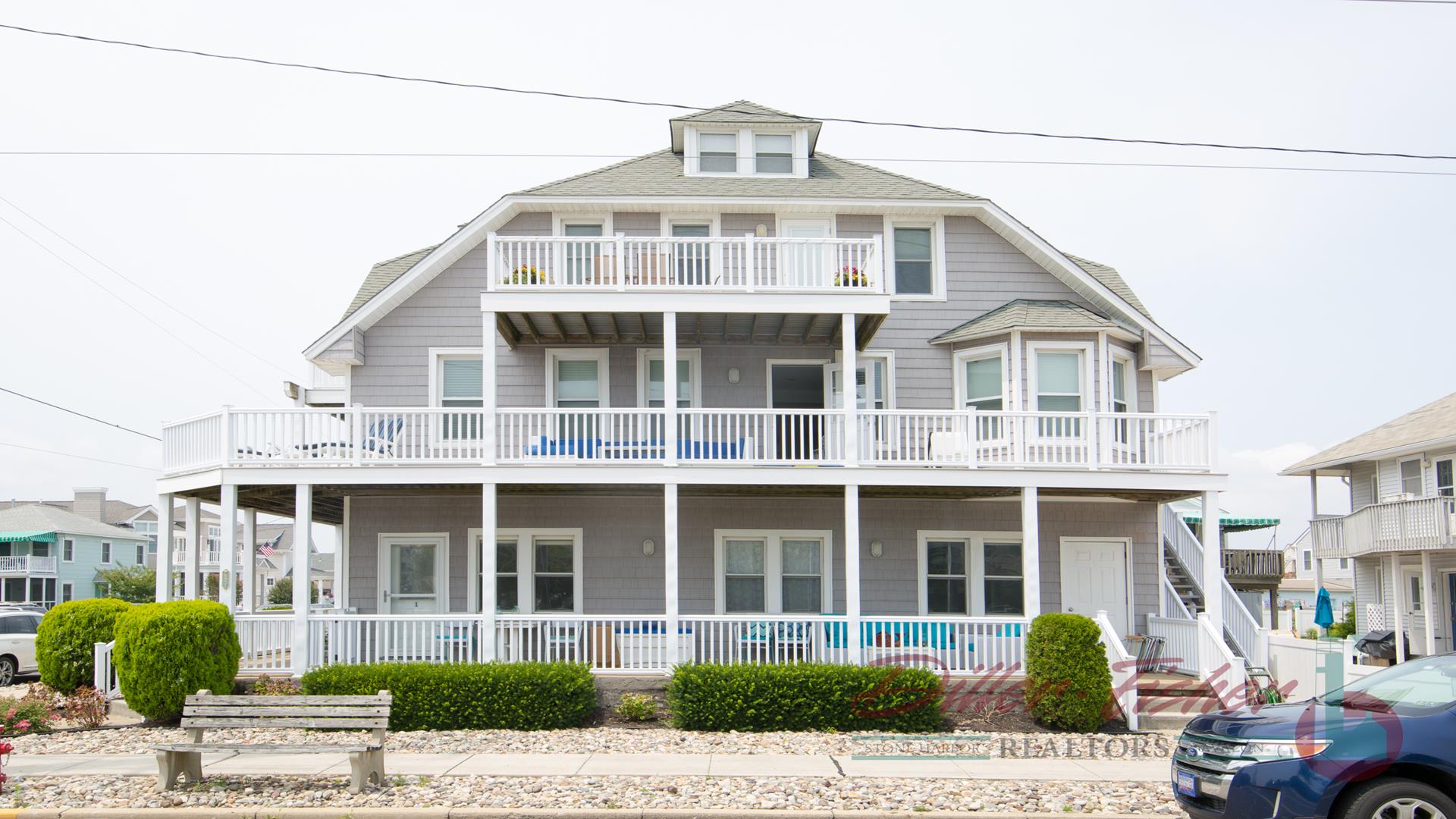 8931 Second Avenue, Stone Harbor (Center)