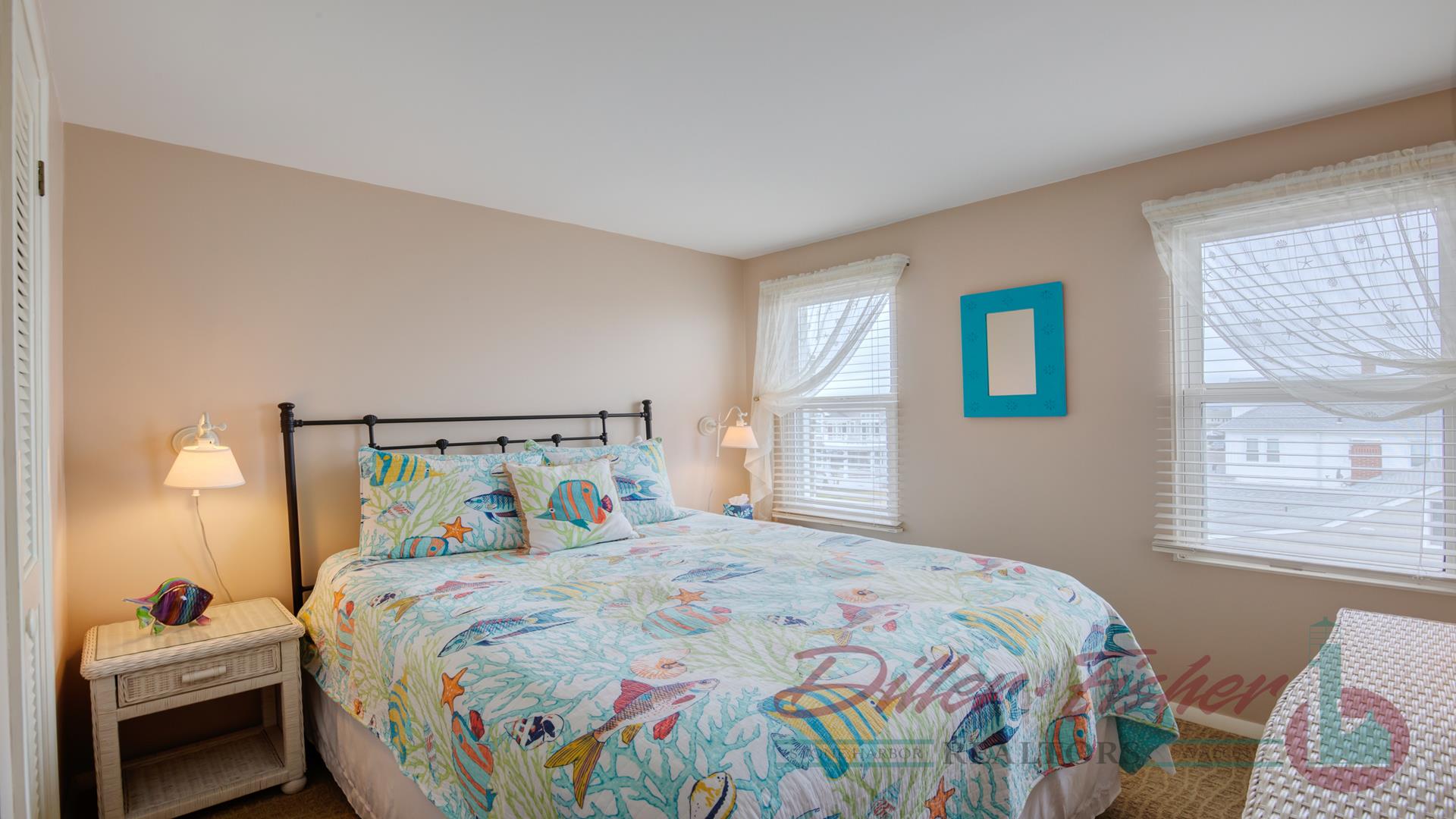 8931 Second Avenue, Stone Harbor (Center)