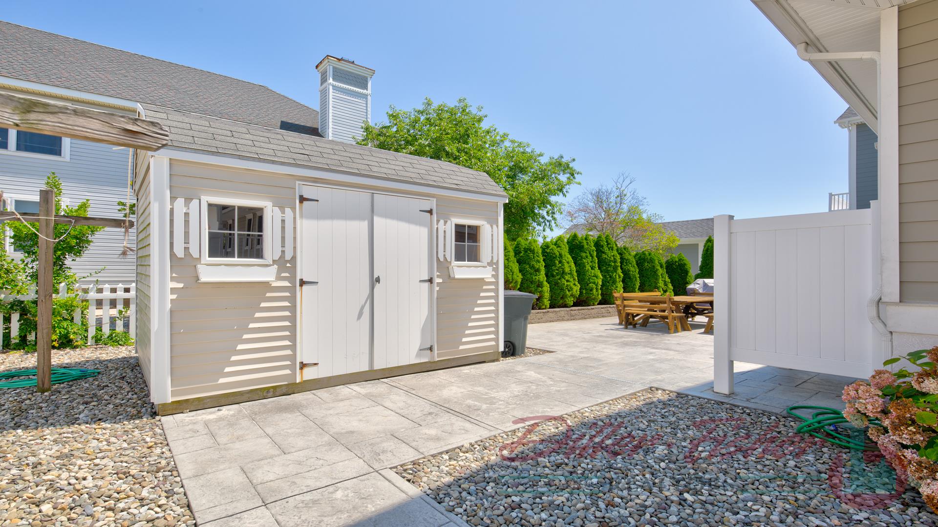 168 84th Street, Stone Harbor (Center)