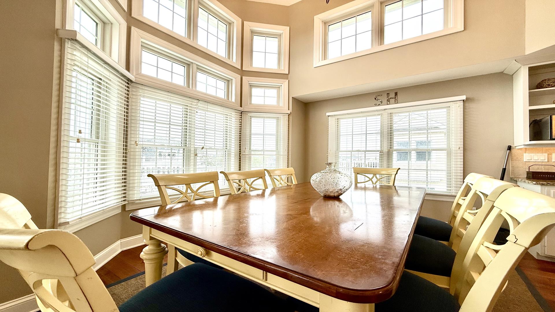 168 84th Street, Stone Harbor (Center)