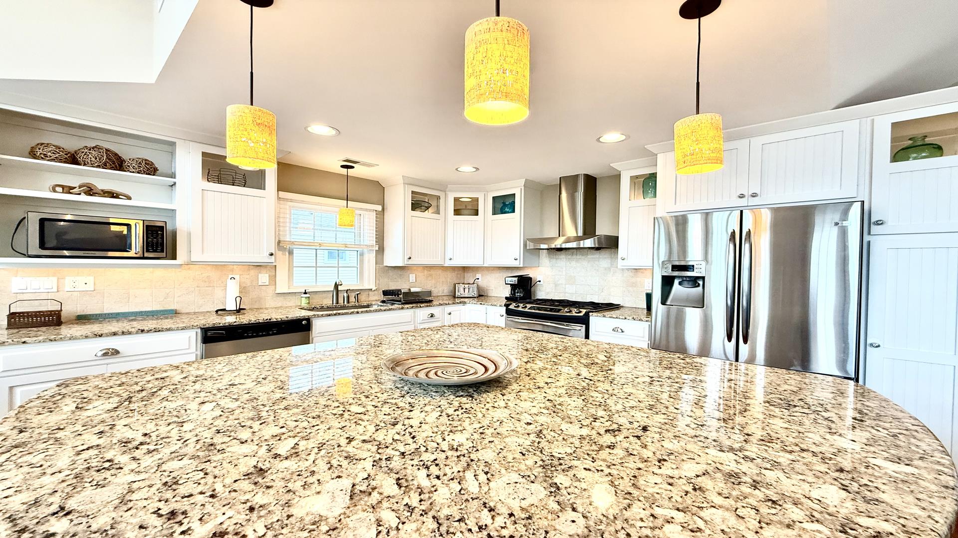 168 84th Street, Stone Harbor (Center)