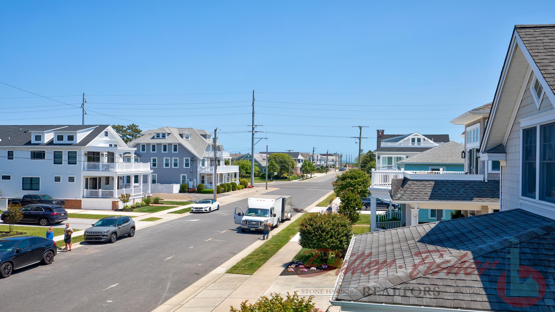 261 90th Street, Stone Harbor (Center)