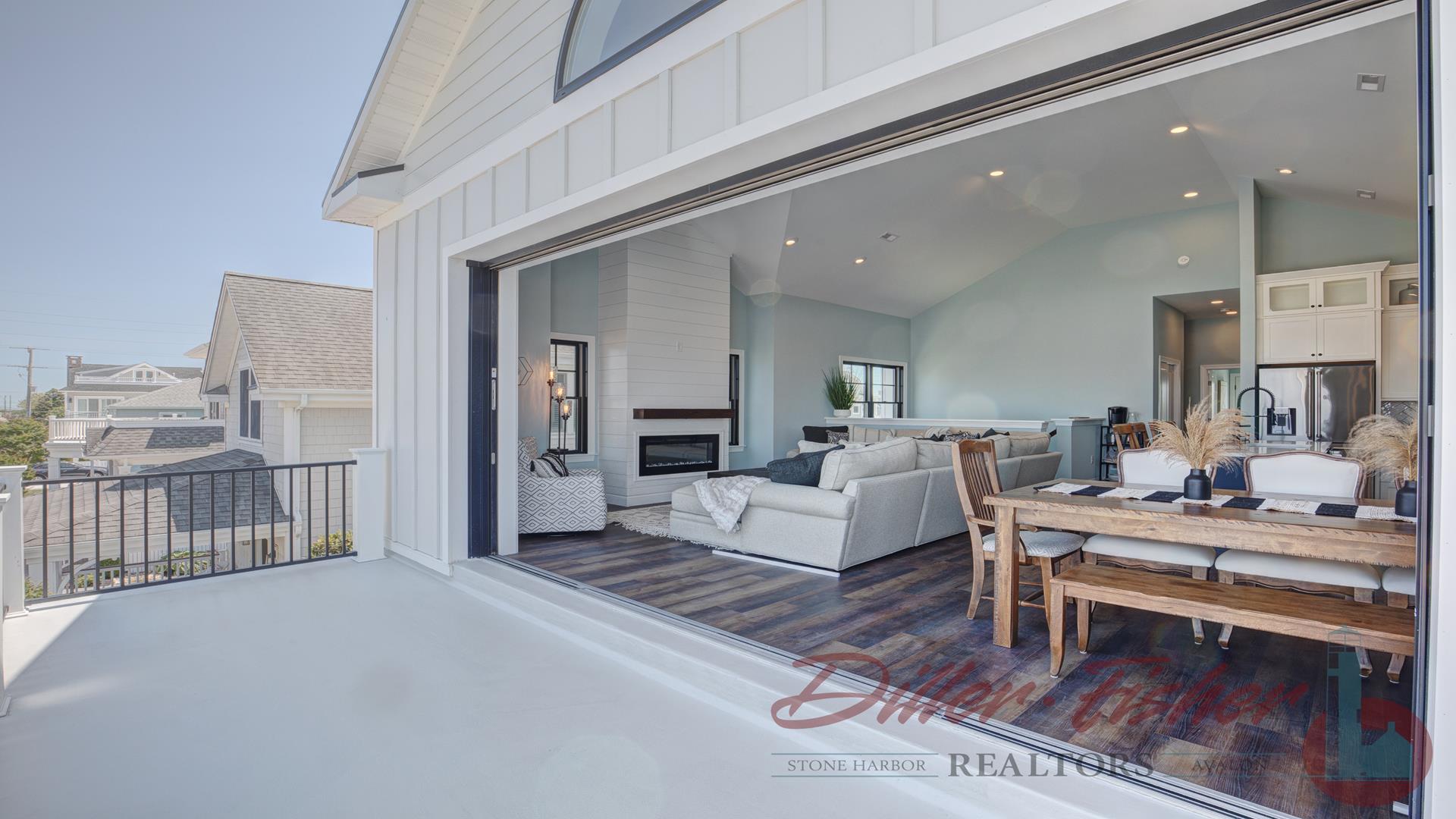 261 90th Street, Stone Harbor (Center)